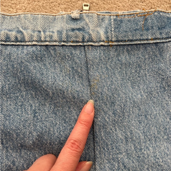 Reformation Denim Distressed Skirt Size Small - Picture 6 of 11